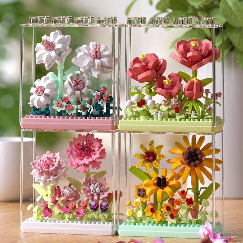 Building Block Display Set with Display Case — representative Toys & Games sample