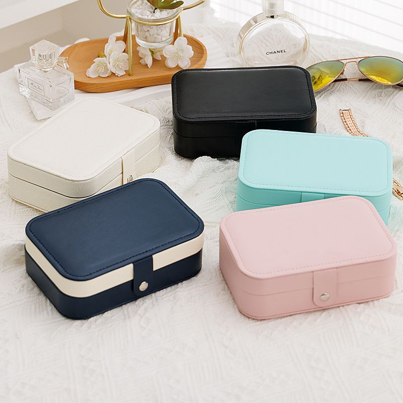 Minimalist Portable Jewelry Box — representative Accessories & Bags sample