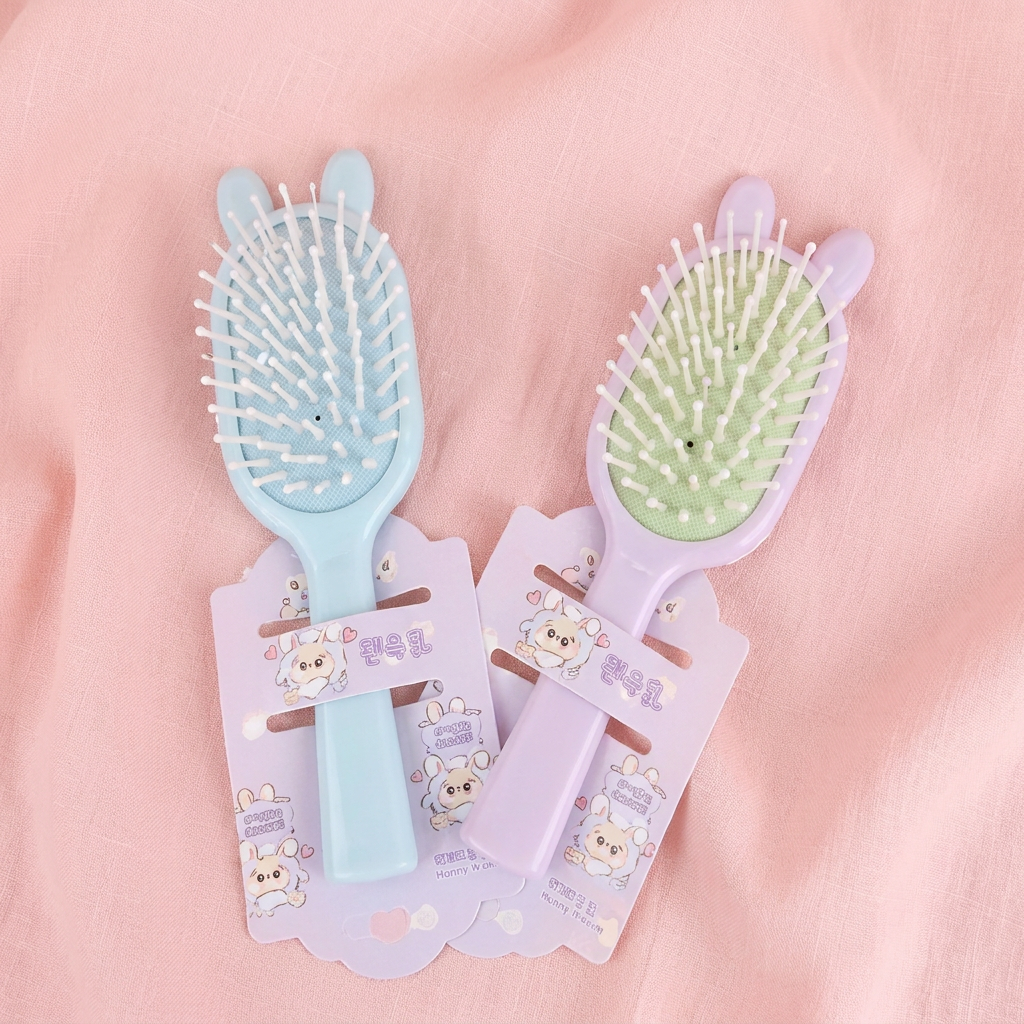 Air Cushion Hair Brush — representative Beauty & Nails sample