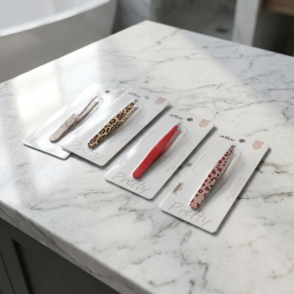 Patterned Eyebrow Tweezers — representative Beauty & Nails sample